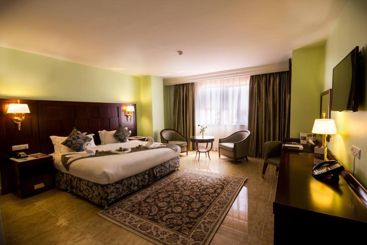 Hotel Soltane Algiers Exteriér fotografie